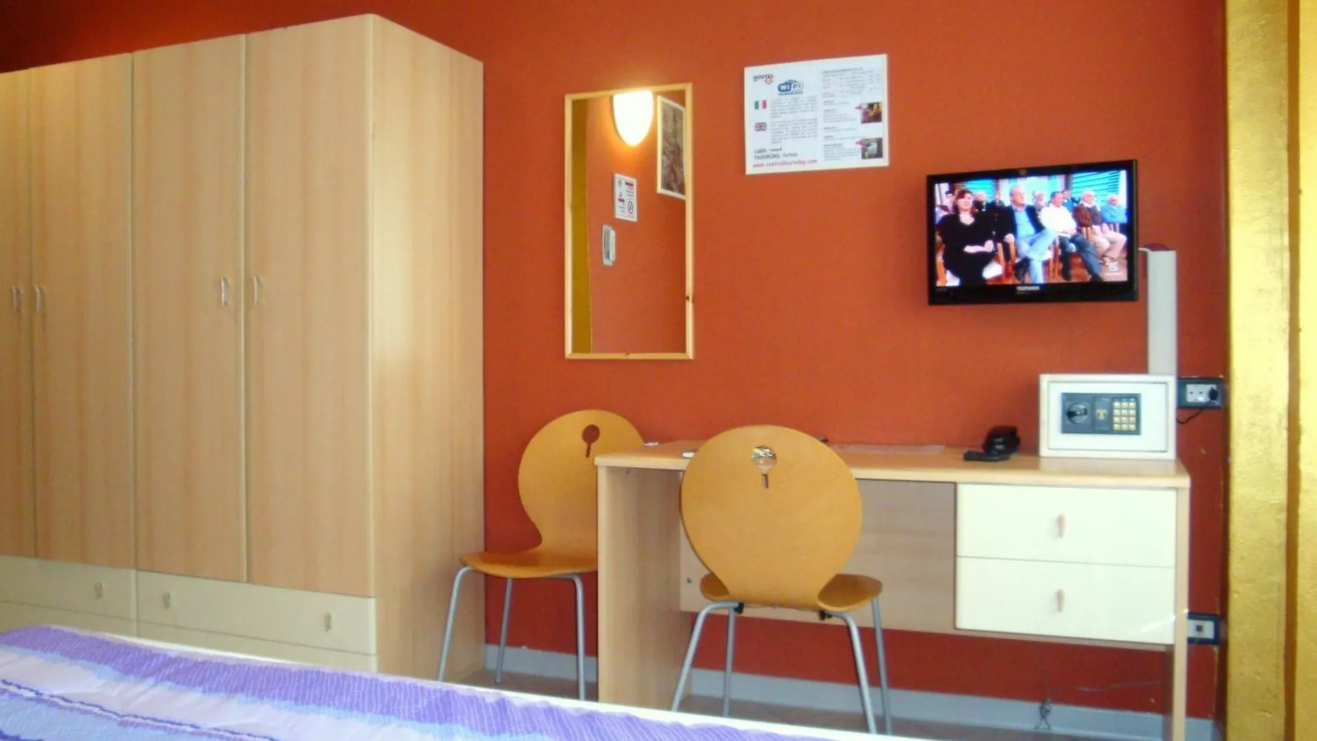Central Hostel Bg Μπέργκαμο