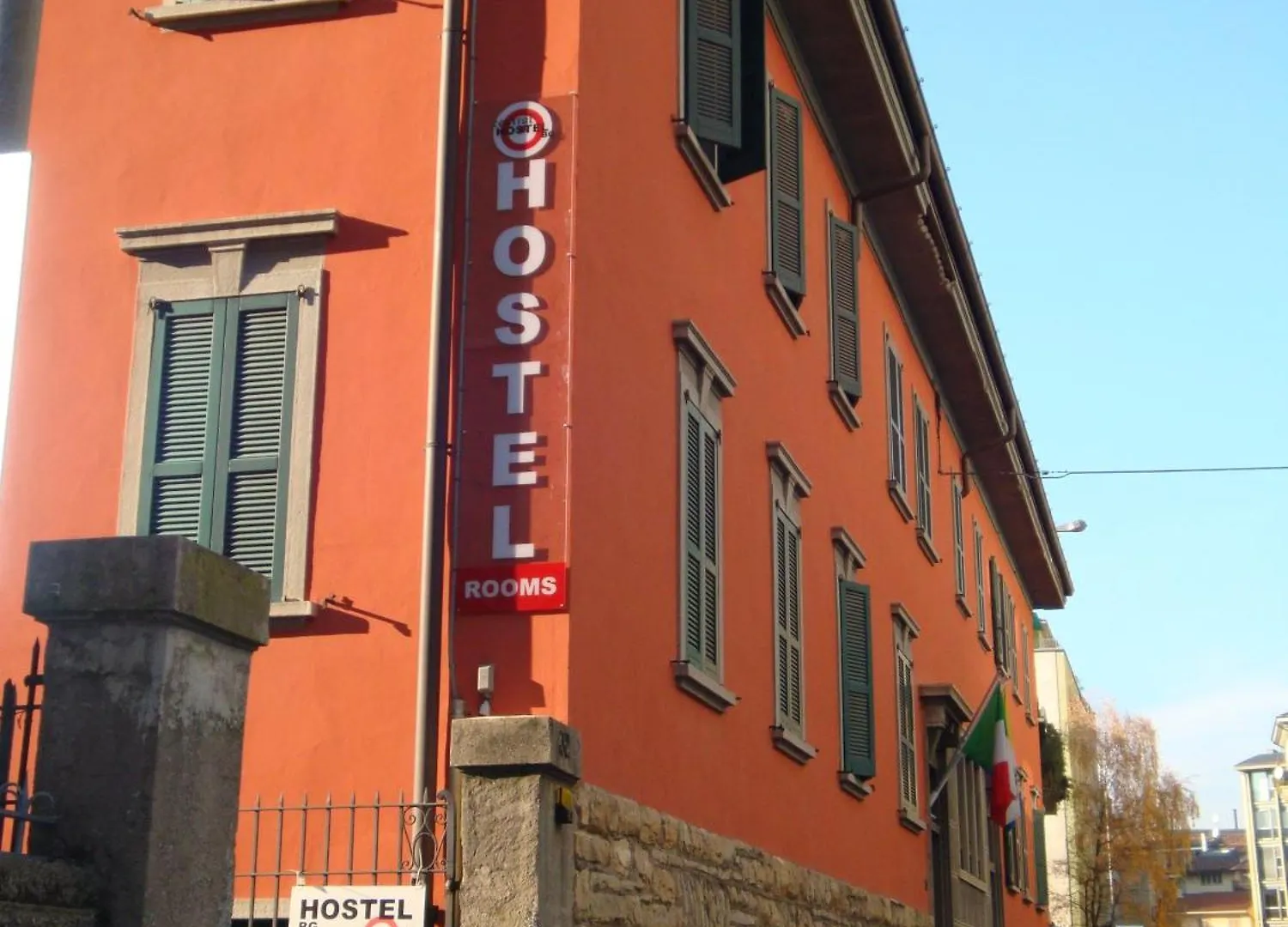 Central Hostel Bg Μπέργκαμο Ιταλία