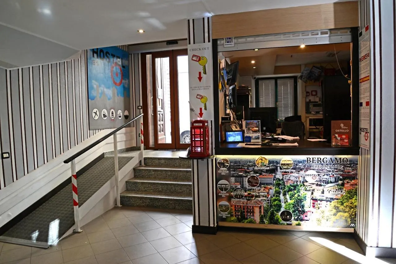 Central Hostel Bg Μπέργκαμο Ιταλία
