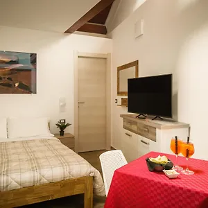 Monsuite Relais - Chalet Affittacamere Monserrato